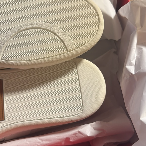 Salvatore Ferragamo Men's White and Red Sneakers - Picture 9 of 10